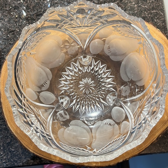 Crystal Bowl - Picture 2 of 7
